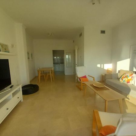 Amplio, Luminoso Y Moderno Apartamento Con Amplia Terraza Y Hermosas Vistas En Exclusiva Urbanizacion Бенальмадена Экстерьер фото