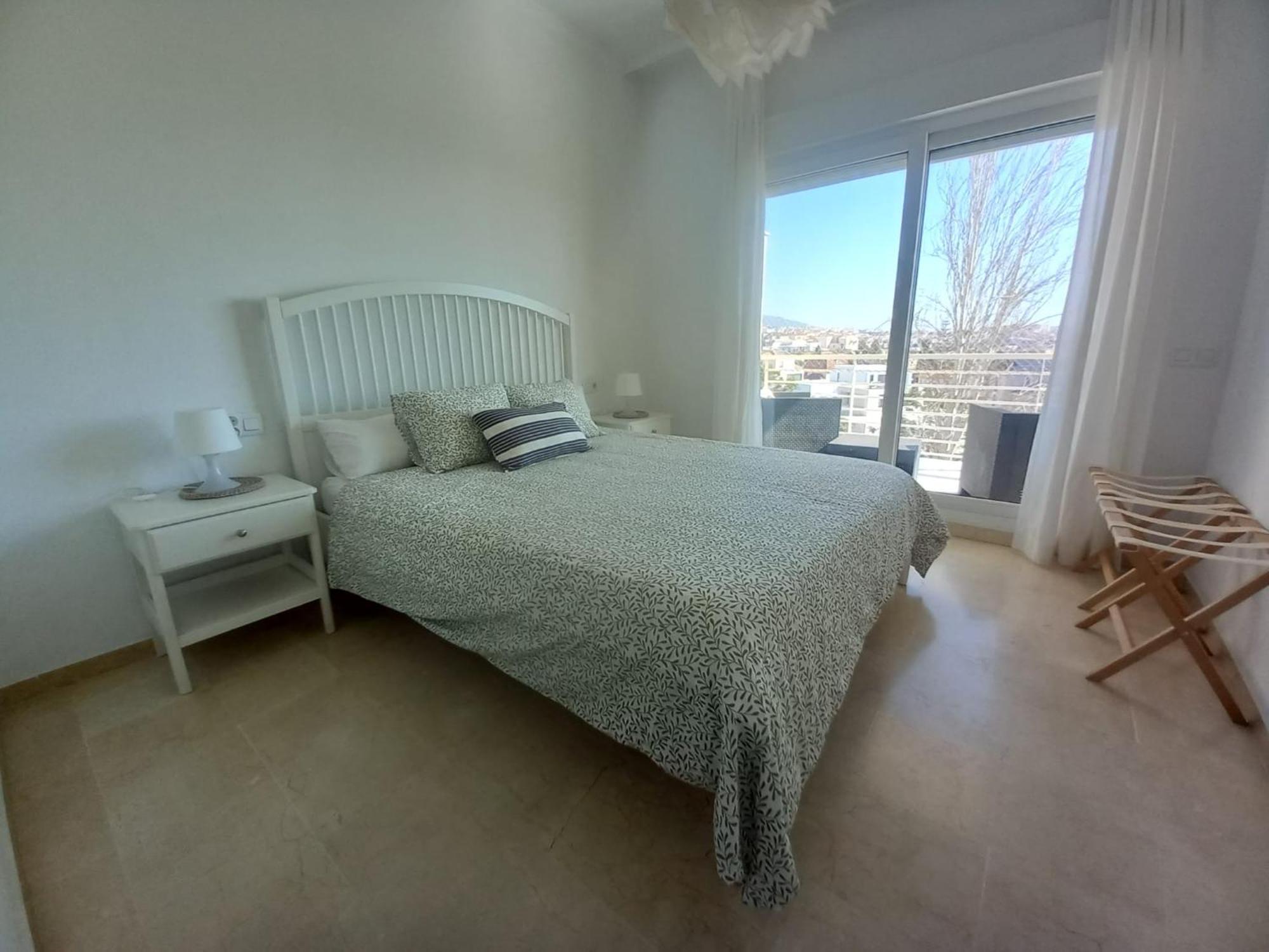 Amplio, Luminoso Y Moderno Apartamento Con Amplia Terraza Y Hermosas Vistas En Exclusiva Urbanizacion Бенальмадена Экстерьер фото